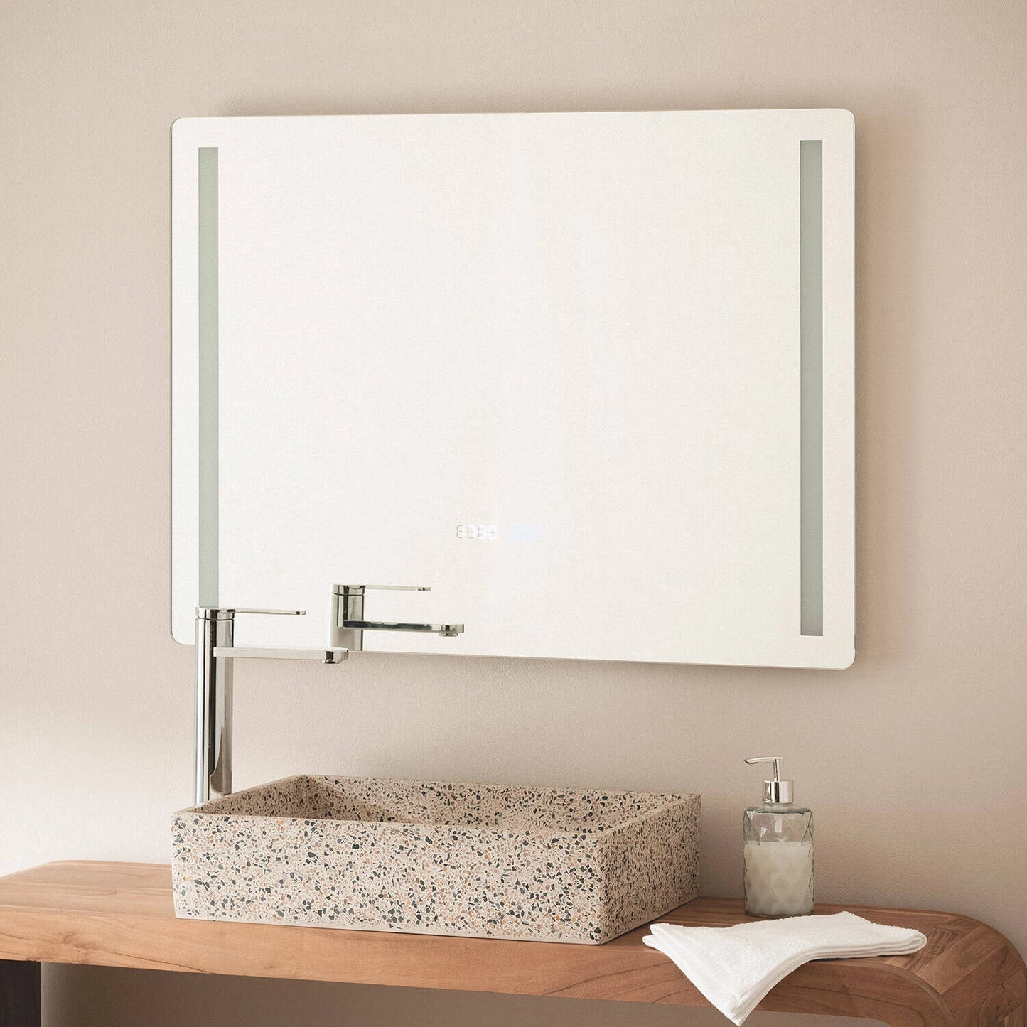VerlichtWonen Badkamer Spiegel met LED Licht en Anti-condens 60x80 cm Stockholm