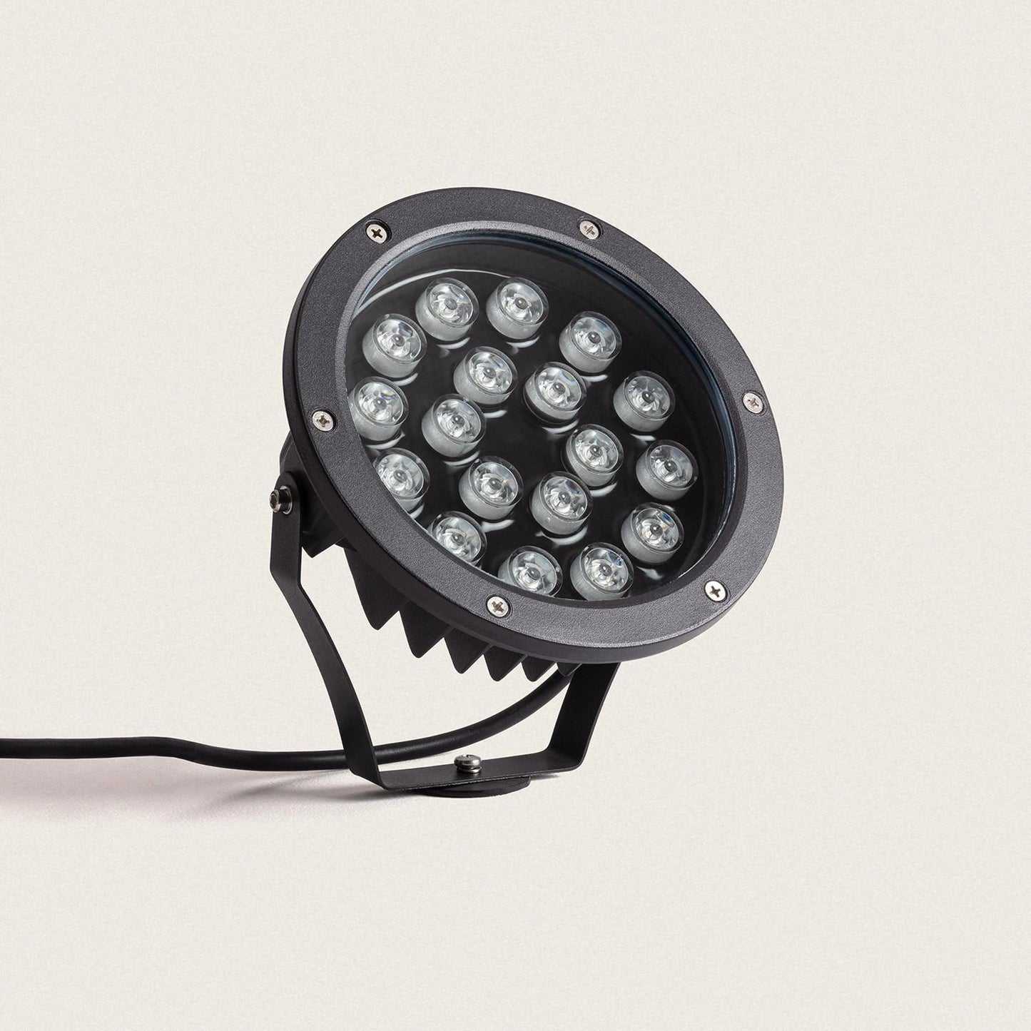 VerlichtWonen Outdoor LED Spot IP67 met Grondpin – Cutar - VerlichtWonen