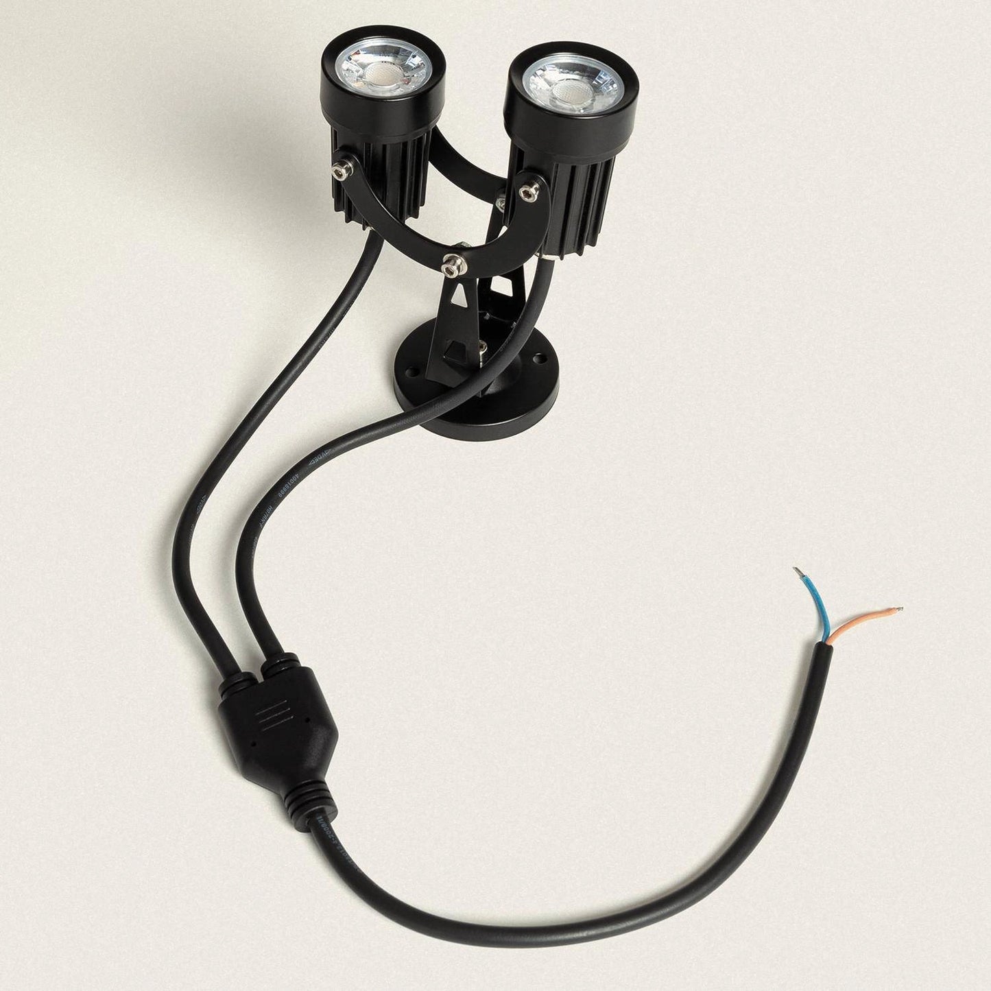 VerlichtWonen Dubbele LED Spot Outdoor Aluminium Helvoirt - VerlichtWonen