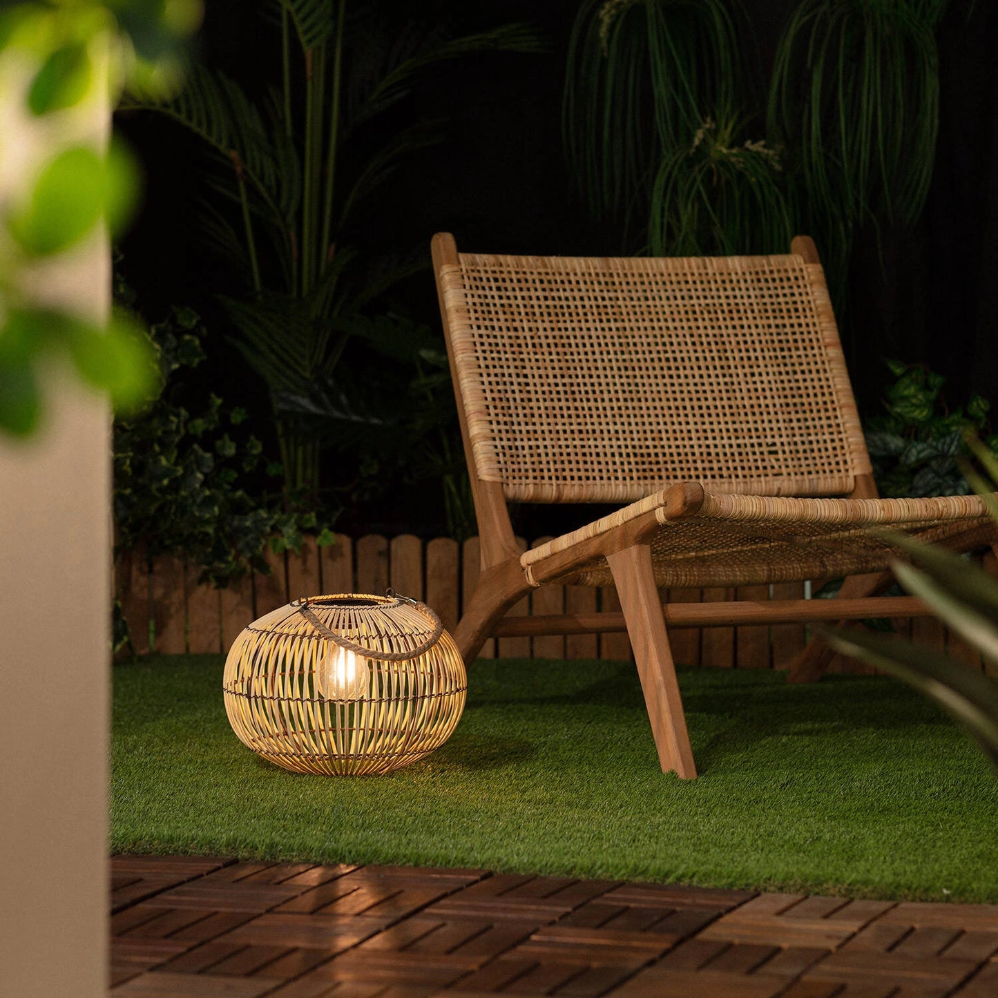 VerlichtWonen Tafellamp Outdoor Solar LED van Rotan Sackville