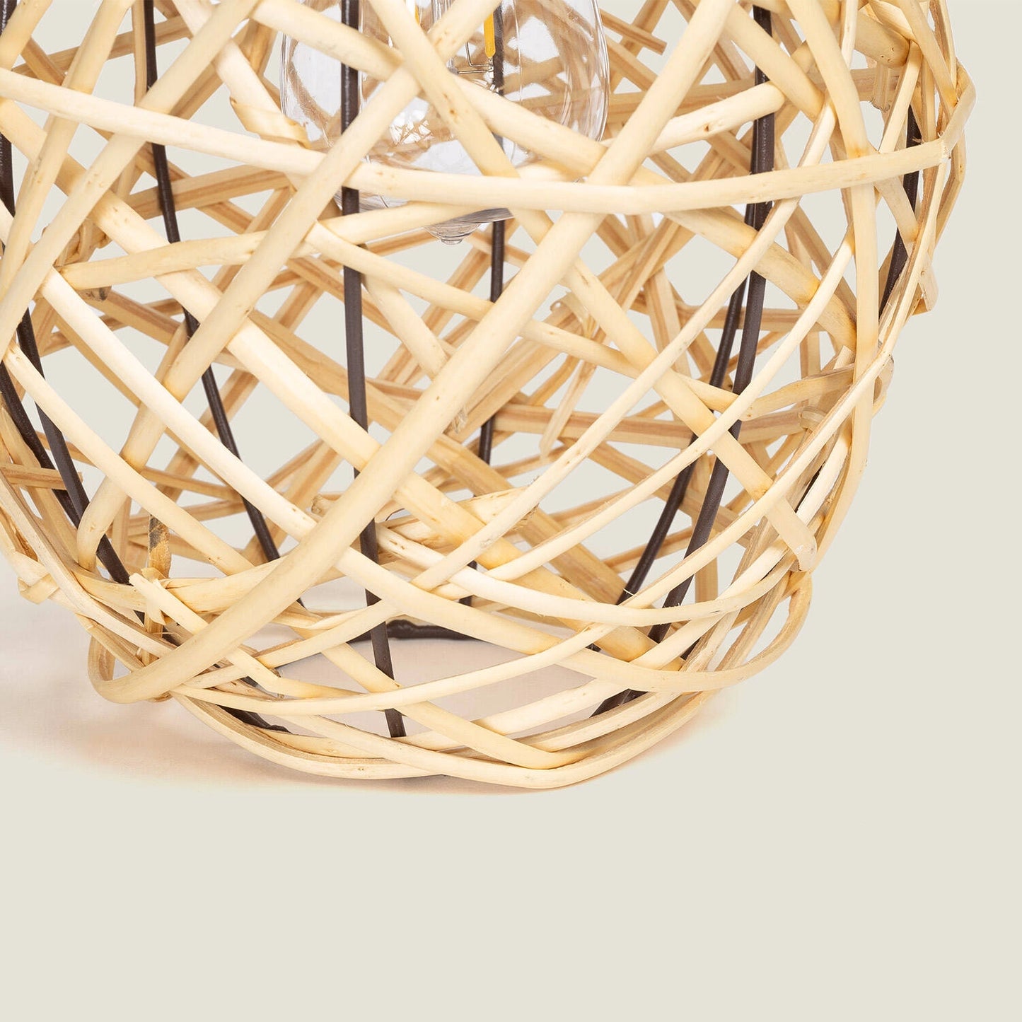 VerlichtWonen Tafellamp Outdoor Solar Rotan Bali