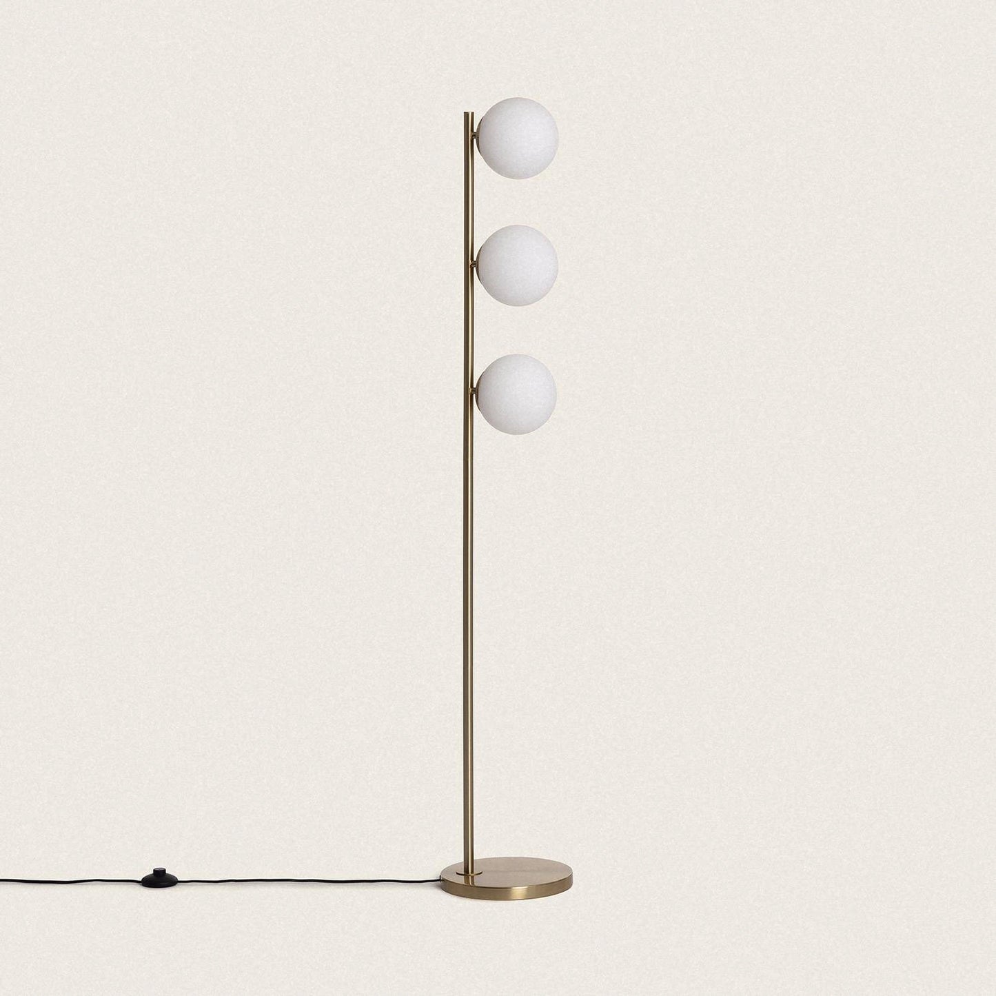 VerlichtWonen Staande Lamp Goudlokje van Metaal en Glas Moon Goud Spots