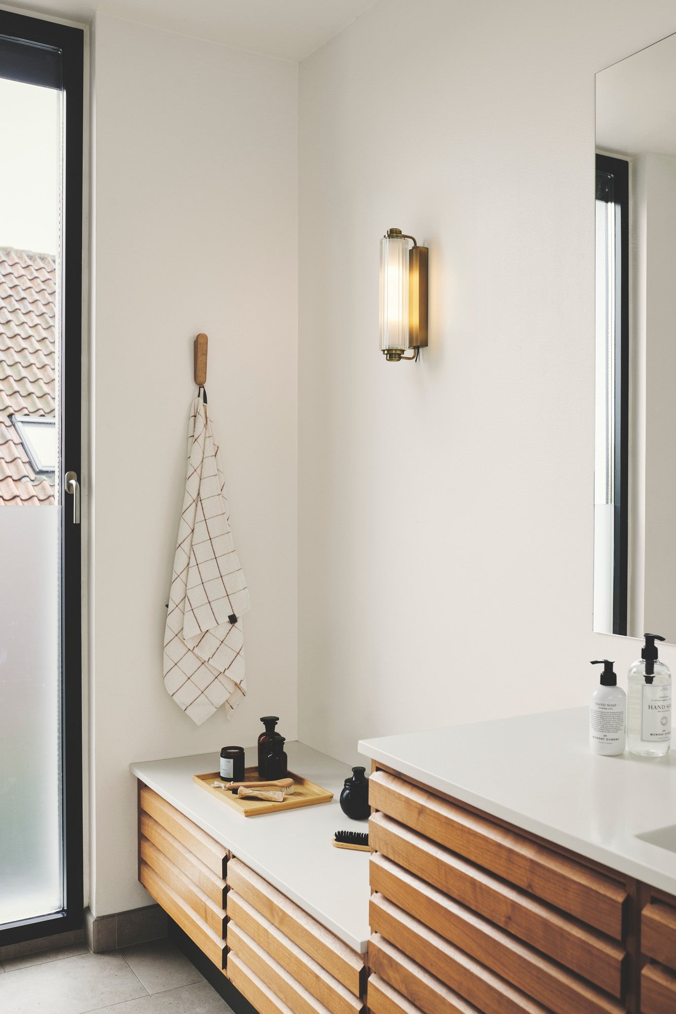 Nimal Double Wall light Black / Brass - VerlichtWonen
