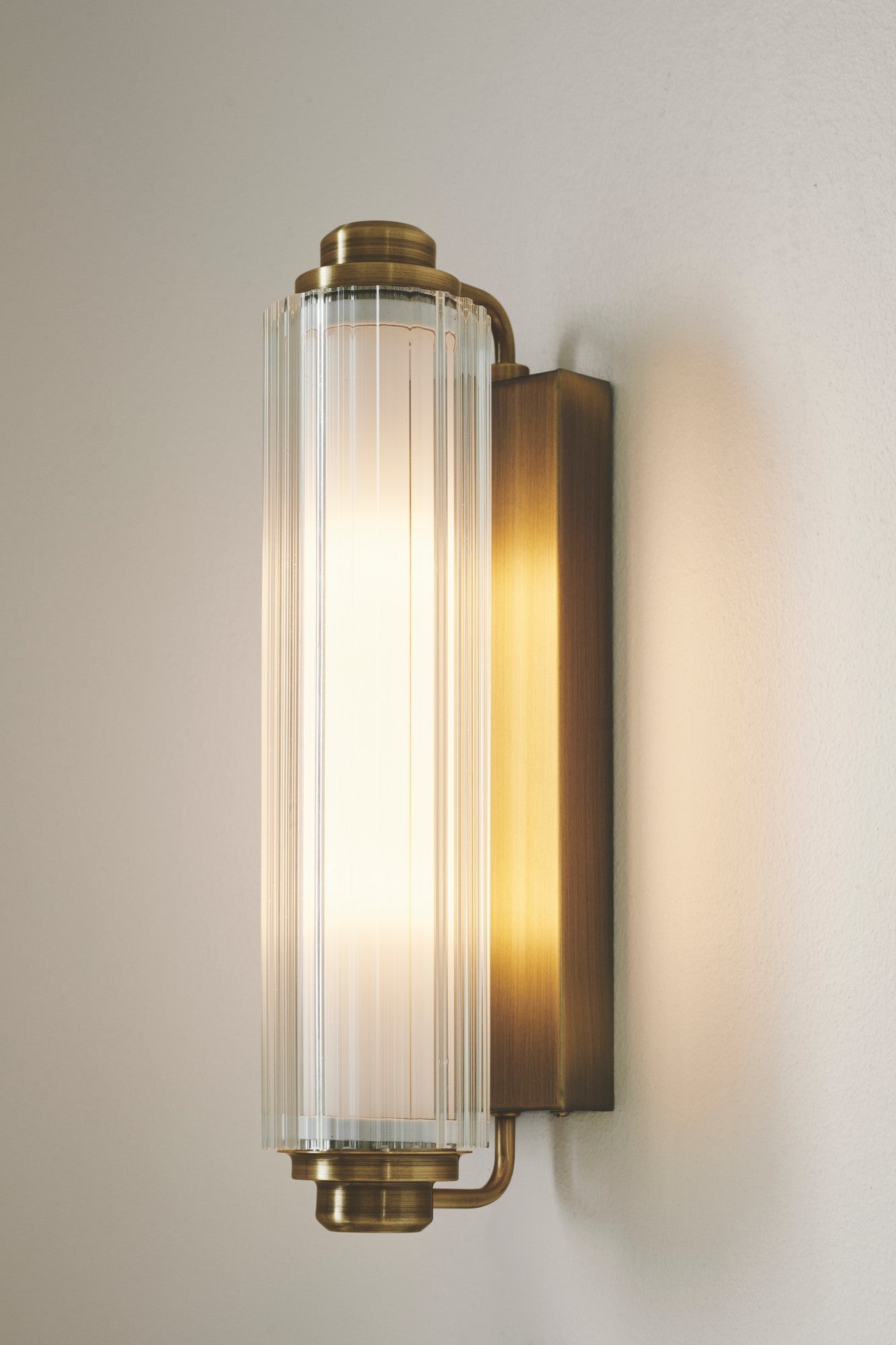 Nimal Double Wall light Black / Brass - VerlichtWonen