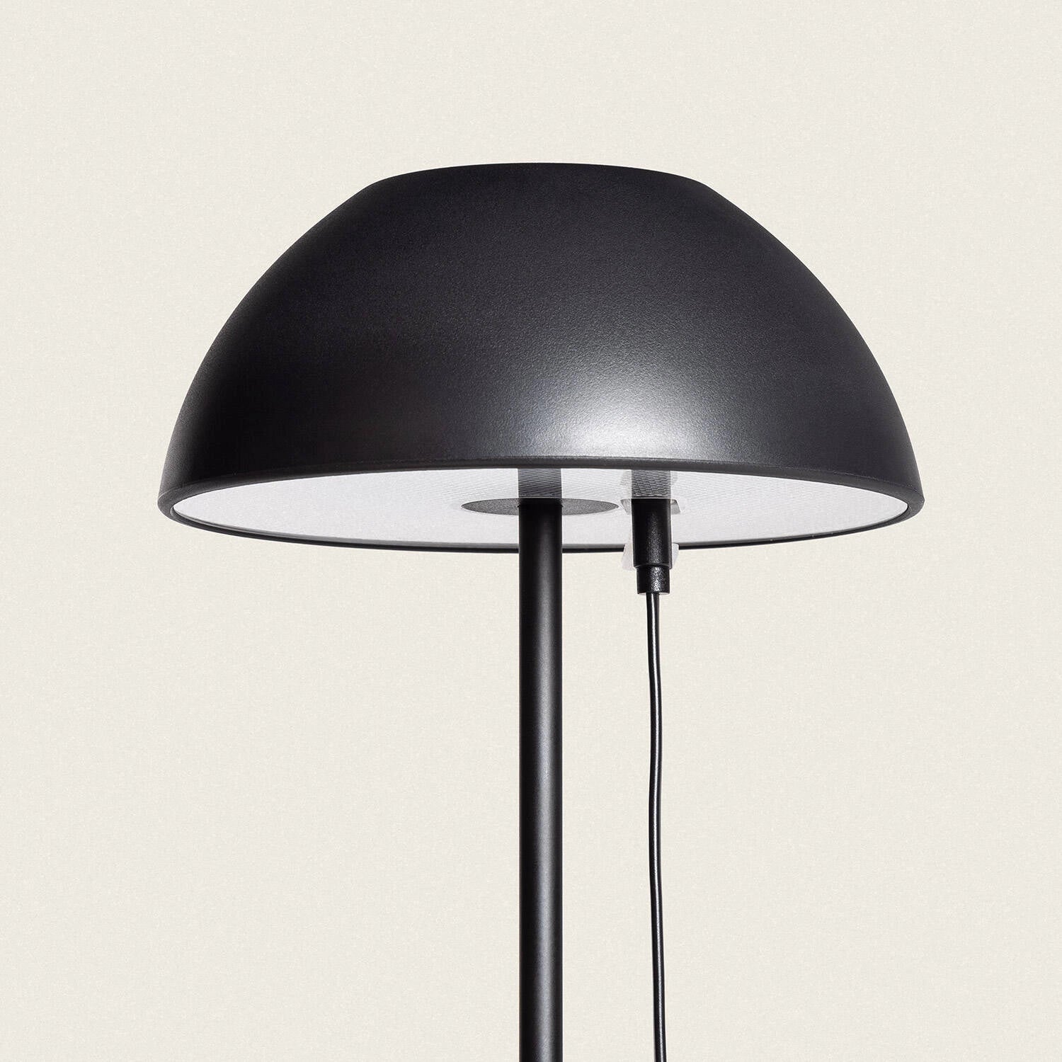 VerlichtWonen Tafellamp LED 2W Draagbaar Oplaadbaar USB Coburg - VerlichtWonen